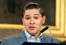 طویل چھٹیوں کے بعد طلبا کی ستمبر میں مرحلہ وار سکولوں کو واپسی کے شیڈول کا اعلان