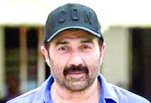 سنی دیول نے وزیر بننے کے بعد اداکاری کا معاوضہ بڑھا دیا