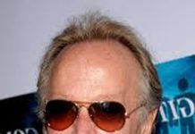 نامور ہالی ووڈ اداکار پیٹر فونڈا انتقال کر گئے