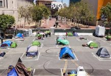 سان فرانسسکو میں قرنطینہ کیلئے لوگوں نے کھلے میدانوں میں ٹینٹ لگا لیے