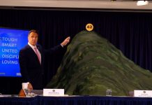 لاک ڈاﺅن کا تیسرا مرحلہ آسان نہیں، ماسک پہننے کو لازمی بنانا ہو گا: گورنر نیویارک