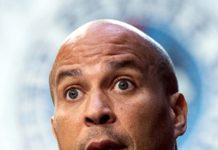 سینیٹر کوری بکربھی کرونا وائرس کا شکار ، ویکسین؛ علامات کم رہیں