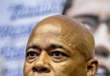 ایرک ایڈمز نے نیویارک کے 110ویں میئر کی حیثیت سے حلف اٹھایا