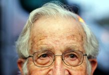 اسلامو فوبیا ہندوستان میںخطر ناک شکل اختیار کرچکا: نوم چومسکی