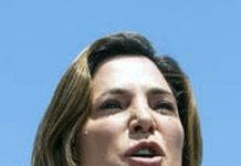 فلوریڈا میں غیرقانونی تارکین کی شہریت کے لیے نیا بل متعارف