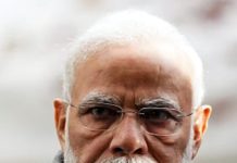 عمران خان کامودی کو مناظرے کا چیلنج