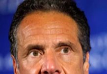 سابق گورنر اینڈریو کومو نے سیاست میں واپسی کیلئے پر تولنا شروع کر دیئے