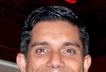 سابق کمشنر اسد اختر کو فل مرفی کے عملے میں اعلیٰ عہدے پر نامزد