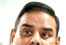 عمران عوام کی مشکلات بڑھا رہے ہیں، برطانوی رکن پارلیمنٹ خالد محمود