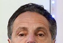 اینڈریو کومیو نے زیلڈن کی شکست کو ڈیموکریٹس کیلئے ویک اپ کال قرار دیدیا