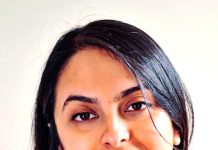 پولیس گاڑی نظرآتش کرنے پر خاتون وکیل عروج رحمان کو 15ماہ قید کی سزا