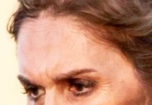 ایرانی نژاد ڈاکٹر رویا پر مریضوں کو ہائی ڈوز دردکش دوا تجویز کرنے کا الزام