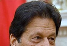 پاکستان میں عمران کا جادو سر چڑھ کر بول رہاہے، امریکی جریدہ