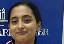 پاکستانی کھلاڑی ماہ نور نے سنگاپور جونیئر ویمن اسکواش ٹائٹل جیت لیا