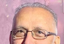 طلباء نے شیخ حسینہ کا تختہ اُلٹ دیا