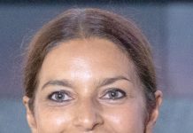 مصنف جھمپا لہری کا نیویارک میوزیم سے ایوارڈ نہ لینے کا اقدام قابل ستائش قرار