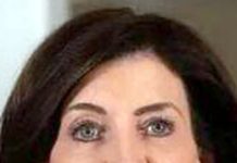 گورنر کیتھی ہوشل کی جانب سے میئر ایرک ایڈمز کو عہدے سے ہٹانے کا امکان