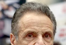 اینڈریو کوومو کے نیویارک پرائمری جیتنے کے روشن امکانات ، سروے