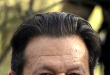 میرے بیٹے احتجاج کیلئے پاکستان نہیں آئیں گے، عمران خان