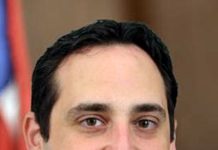 لانگ آئی لینڈ کے سابق سرکاری ملازم کا سپروائزر پرجنسی ہراسانی کا الزام